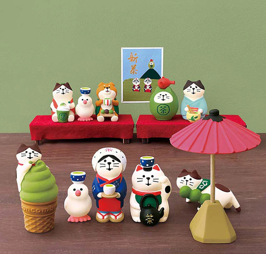 Decole Concombre Figurine - Japanese Green Tea Shop - Japanese Umbrella