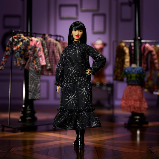 Barbie – Femmes Inspirantes – Poupée et Acc. – Anna Sui, Robe Noire