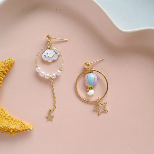 Luninana Earrings -  Hot Air Balloon Pearl Earrings YBY009