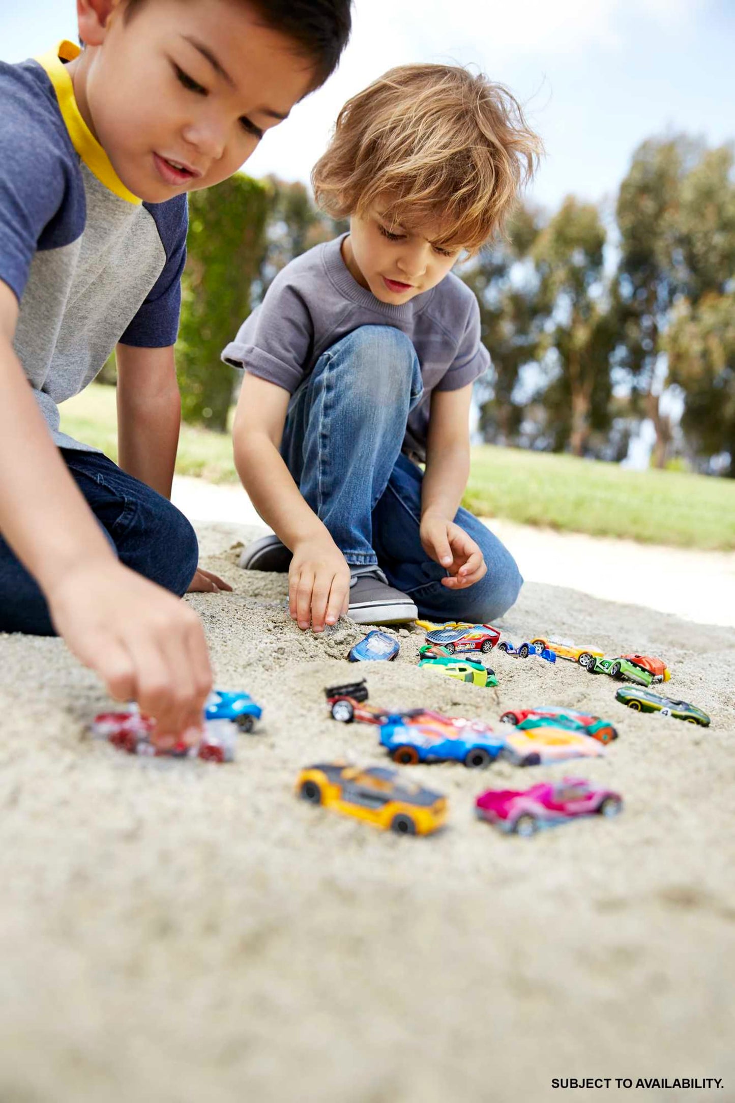 Hot Wheels Diecast Vehículo de Juguete Paquete Sorpresa de 20 Autos