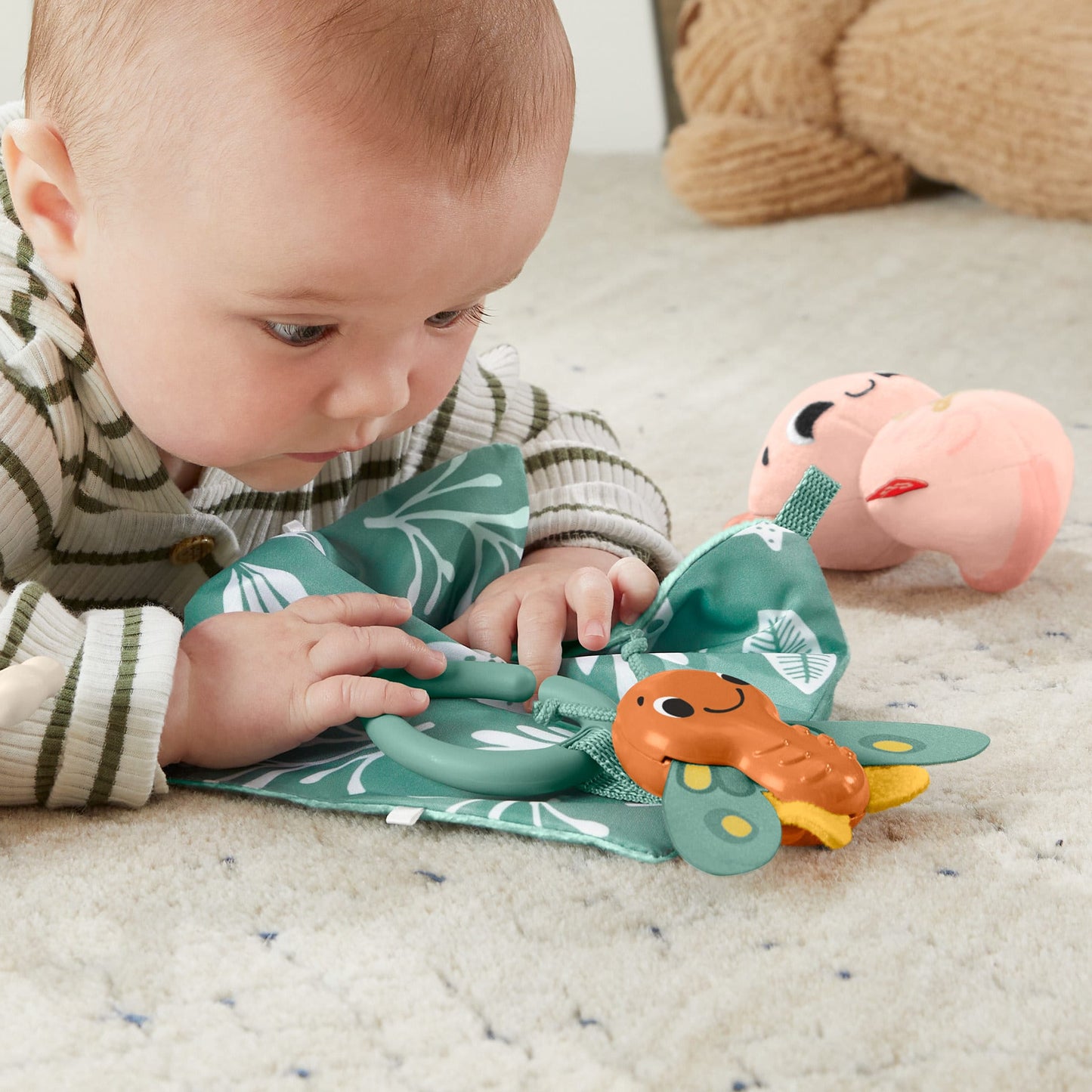 Fisher Price  Coffret-Cadeau Le Monde des Sens, 4Jouets Sensoriels