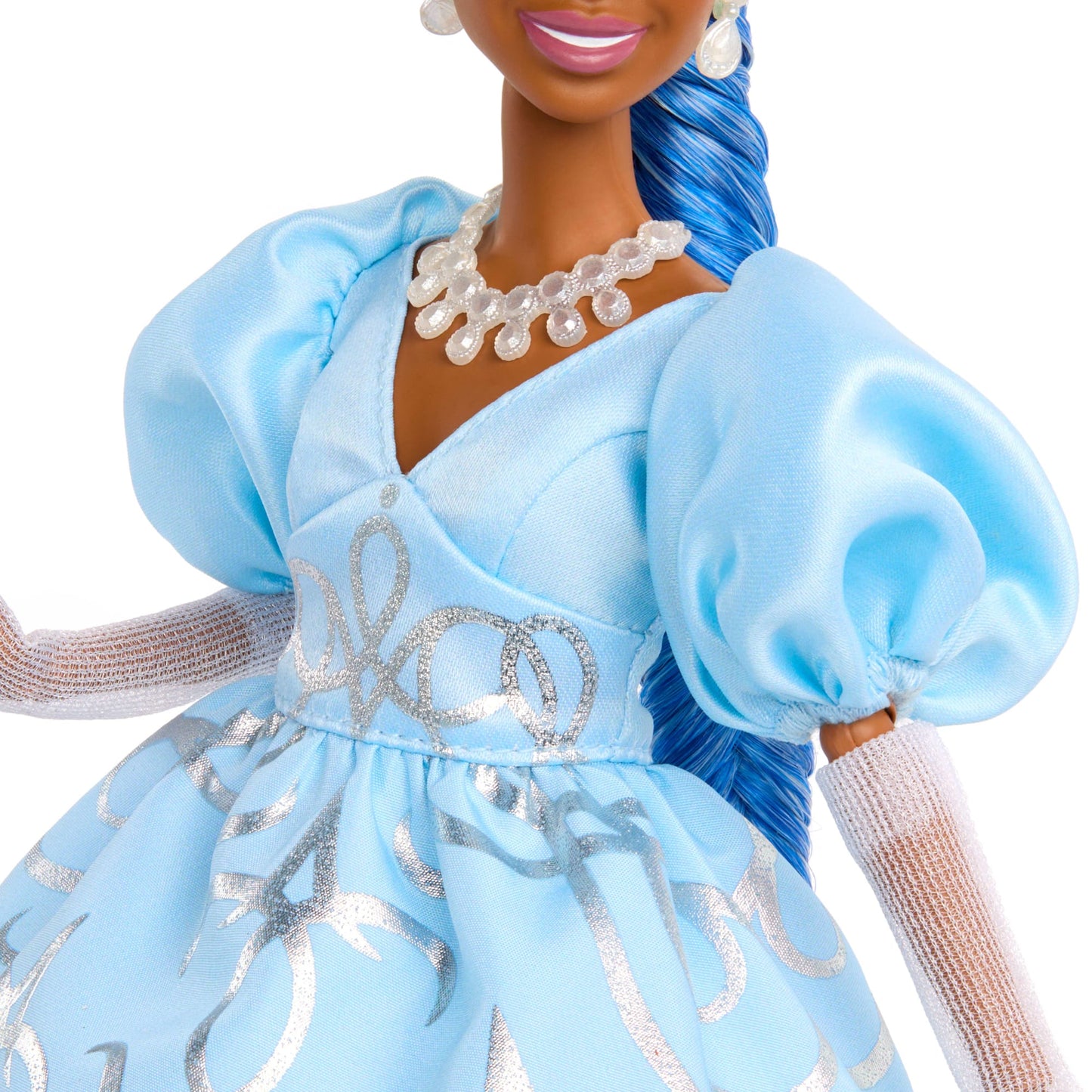 Disney descendants: The Rise Of Red  Poupée Mode  Reine Cendrillon