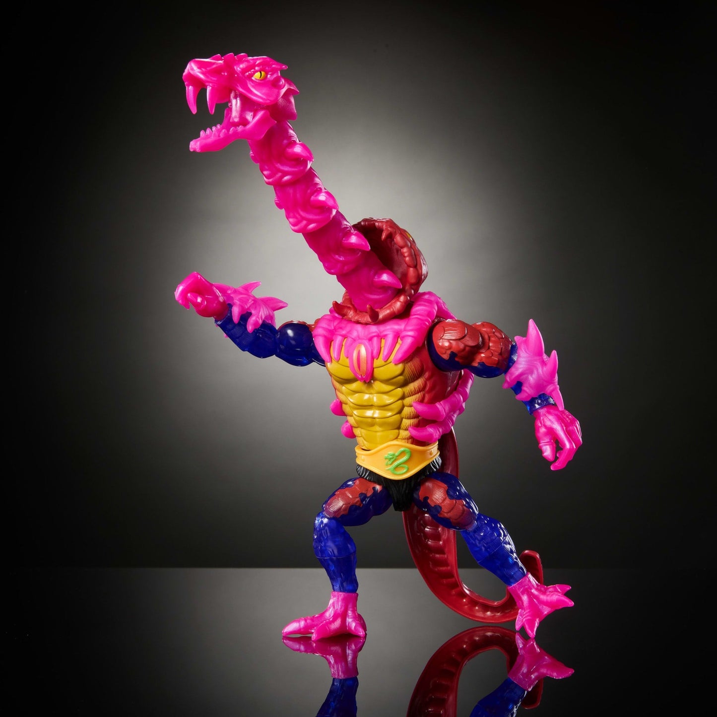 Masters of the Universe Turtles of Grayskull Figura de Acción Rattlor de 5.5 pulgadas
