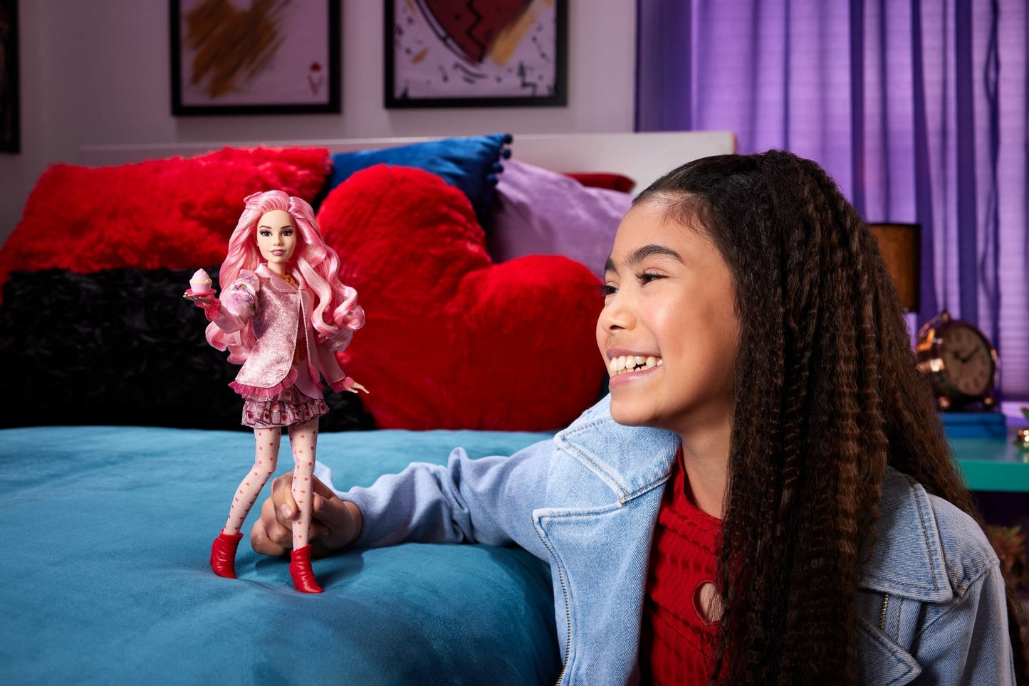 Disney descendants: The Rise Of Red  Bridget, Jeune Reine de Cur