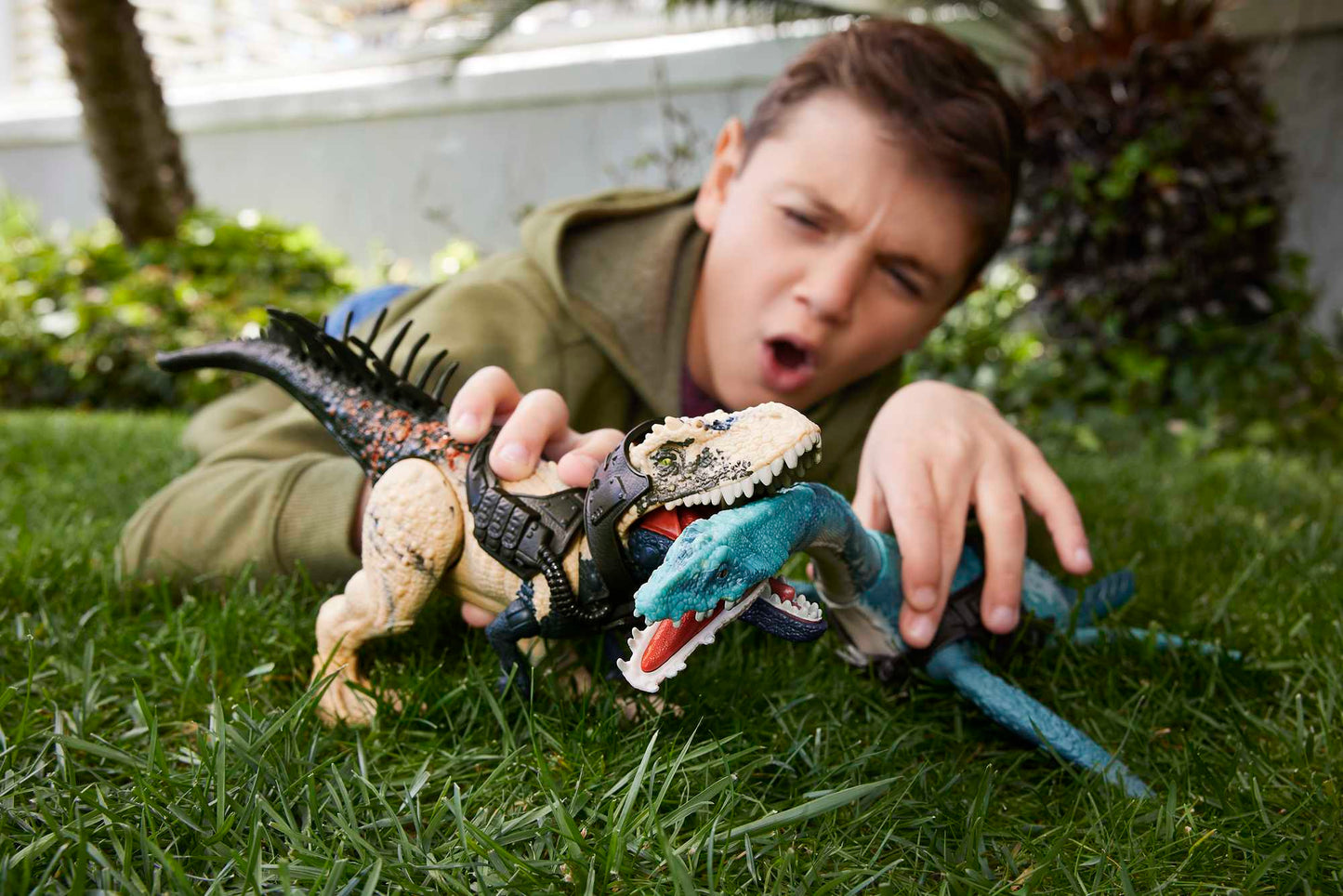 Jurassic World Dinossauro de Brinquedo Rastreadores Gigantes