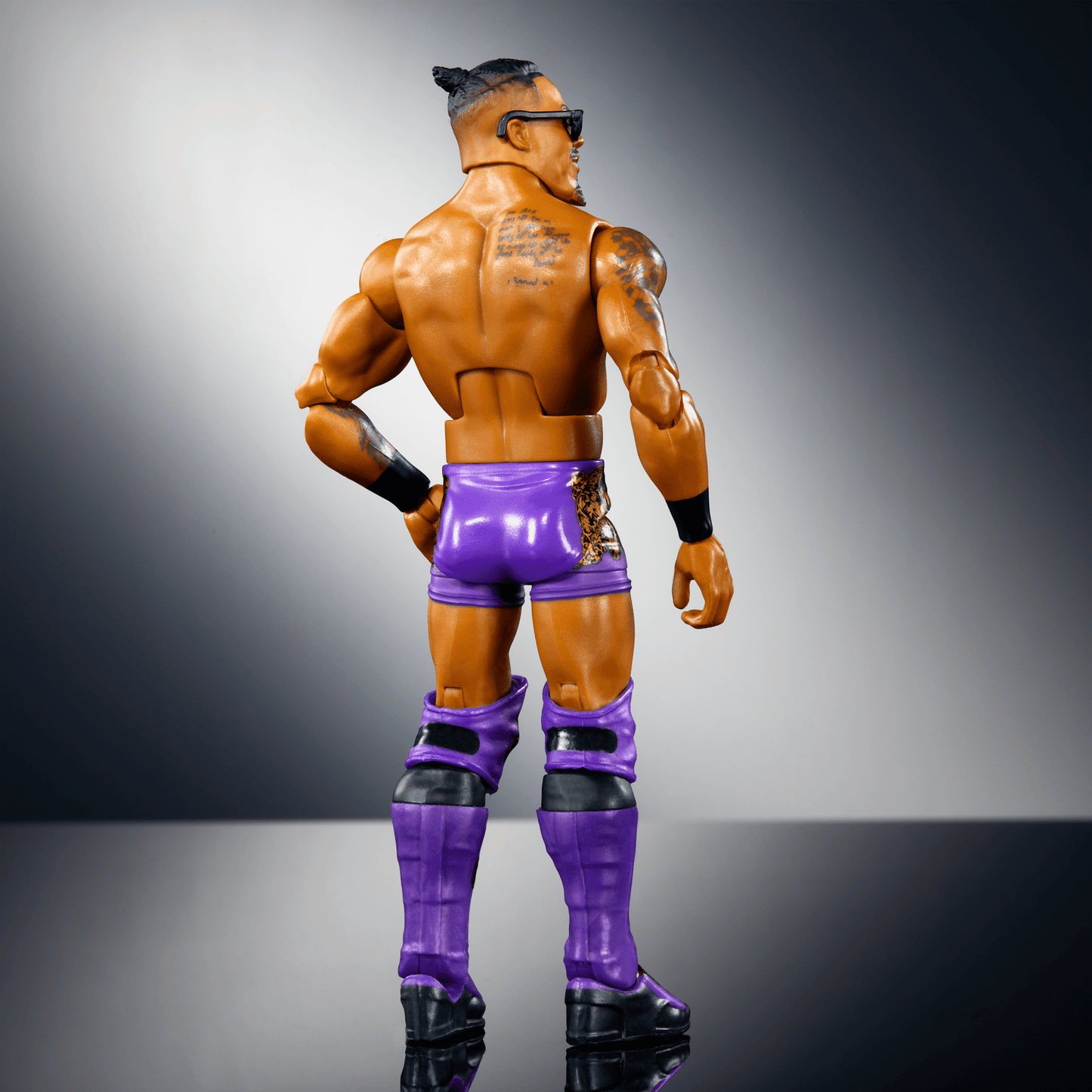 Wwe  Collection Elite  Figurine Articulée  15,24Cm  Carmelo Hayes