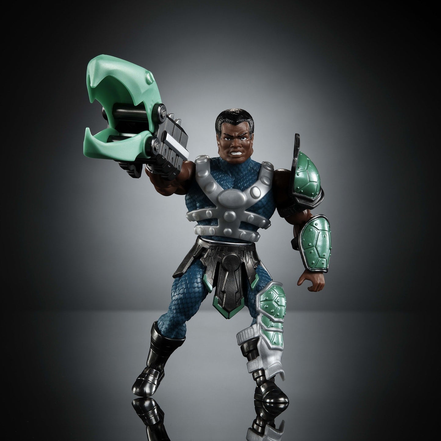 Masters of the Universe Tartarugas of Grayskull Figura de Ação Clamp Champ de 5.5 polegadas