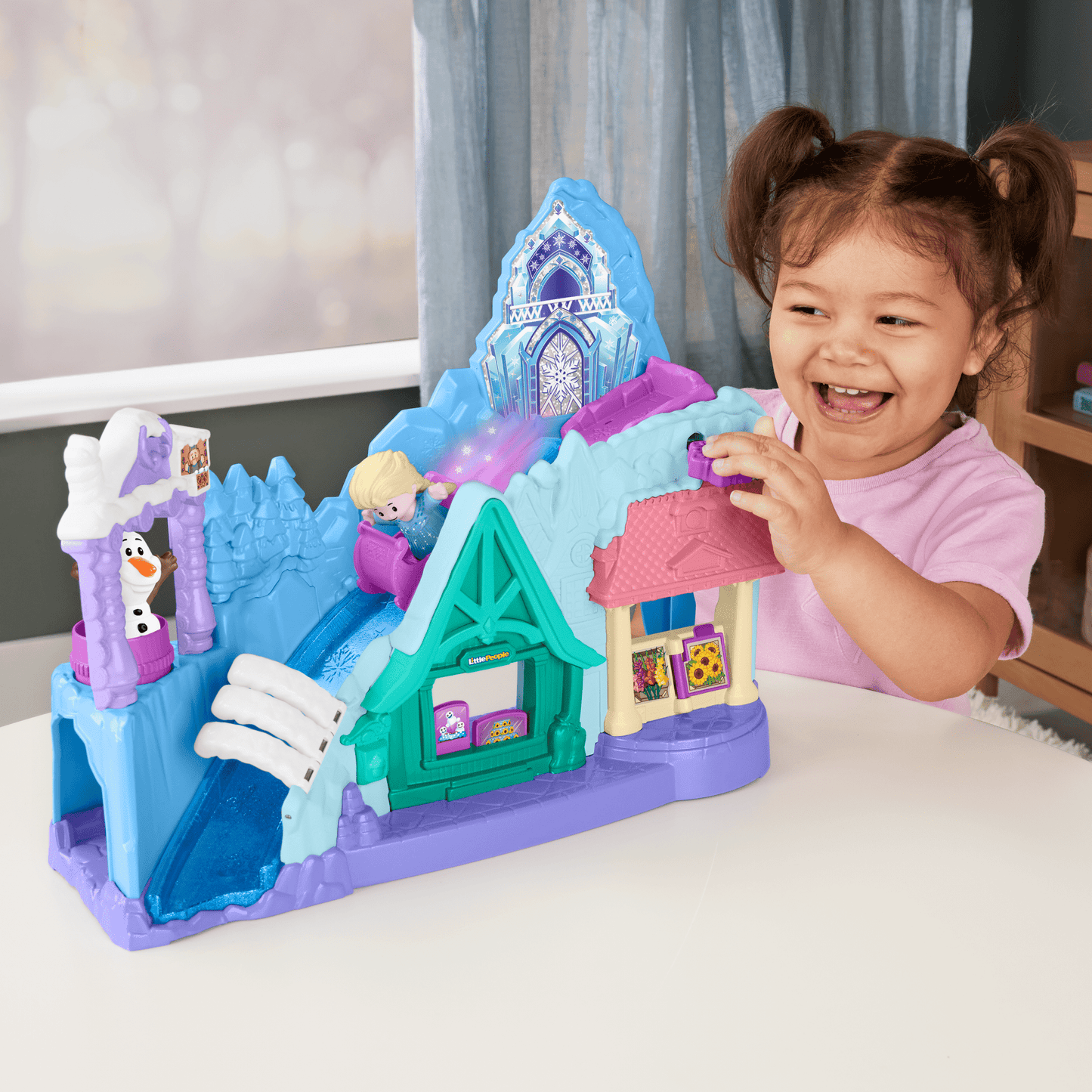 Lp  Disney  La Reine des Neiges  Aventures en Traîneau à Arendelle