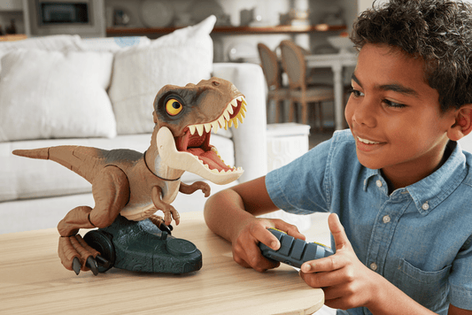Jurassic World Dinossauro de Brinquedo Jurassic World T.Rex Fúria Rugidora R/C
