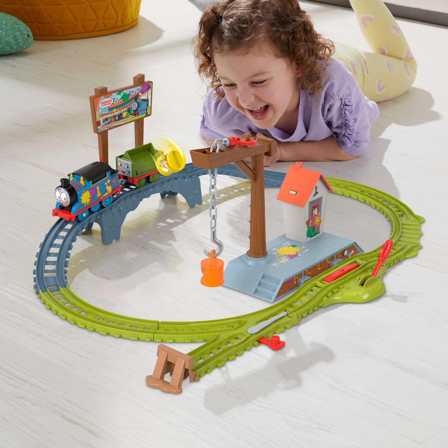 Thomas & Friends Pista de Juguete Entrega de Pintura